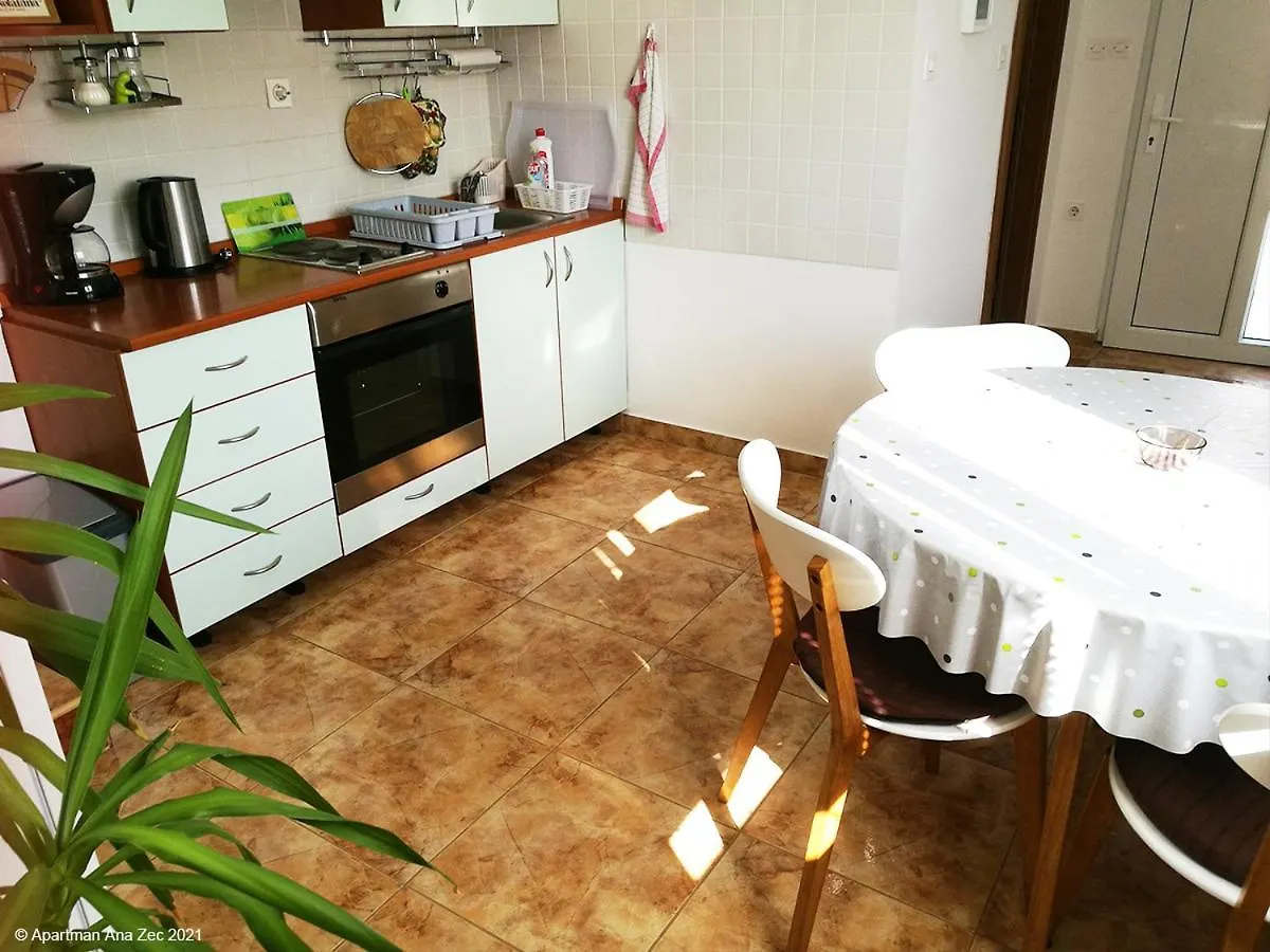 Apartments Zec Brzac